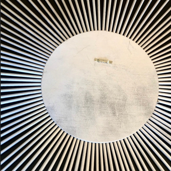 Large 35" Silver Sunburst Mirror Decorative Wall Mirror - Picture 7 of 9